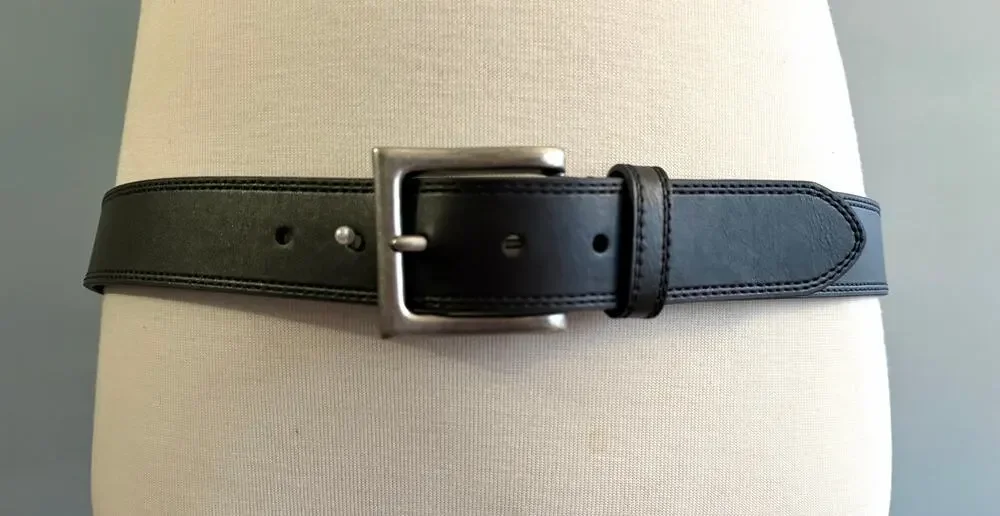 Black Genuine Leather Belt Mens sz 42